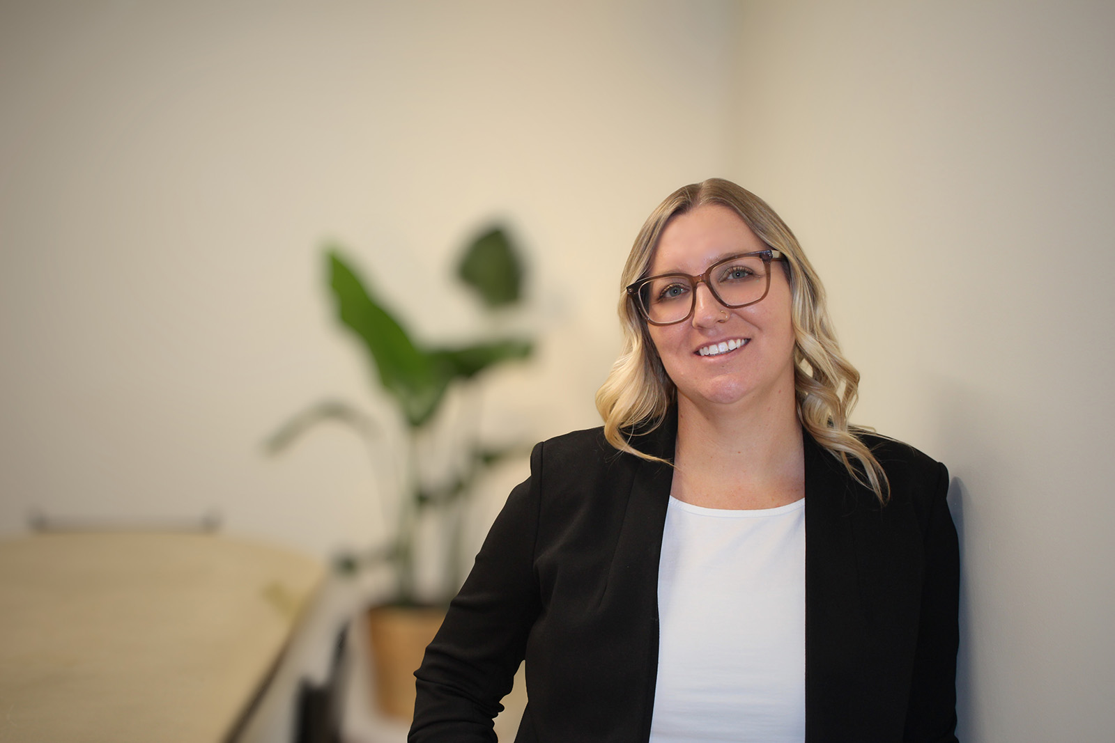 Rebecca Vander Velde Headshot